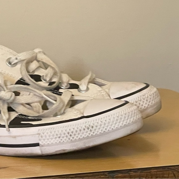 Peace converse sneakers size 7 - Picture 10 of 11